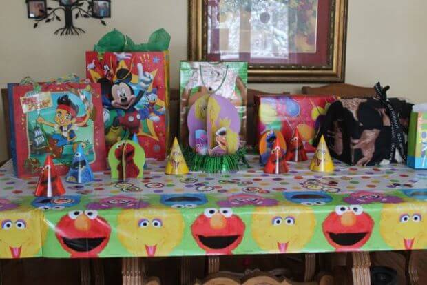 FREE Sesame Street Birthday Party Decorations - Happy and Blessed Home